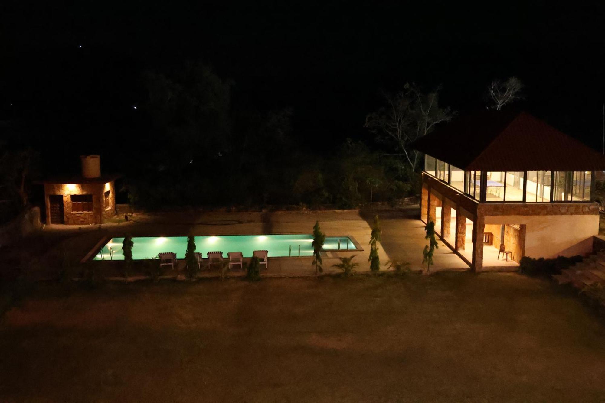 Jai Niwas Palace Resort 贡珀尔格尔 外观 照片
