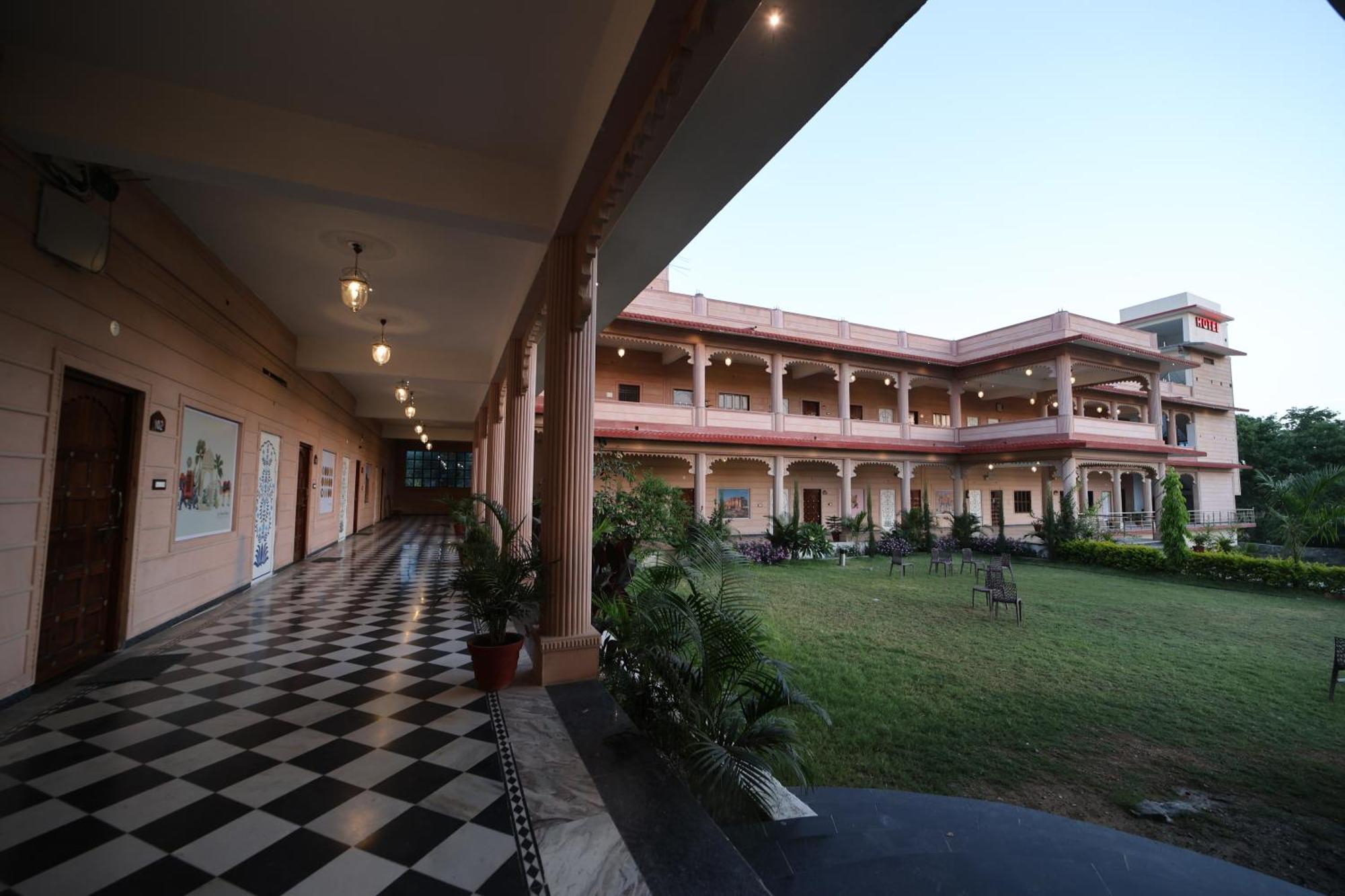 Jai Niwas Palace Resort 贡珀尔格尔 外观 照片